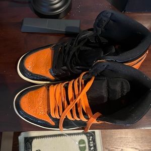 Jordan 4 shattered backboards